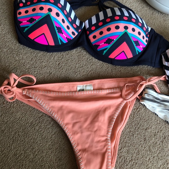 Two- piece Swimsuit LOT - Picture 10 of 15